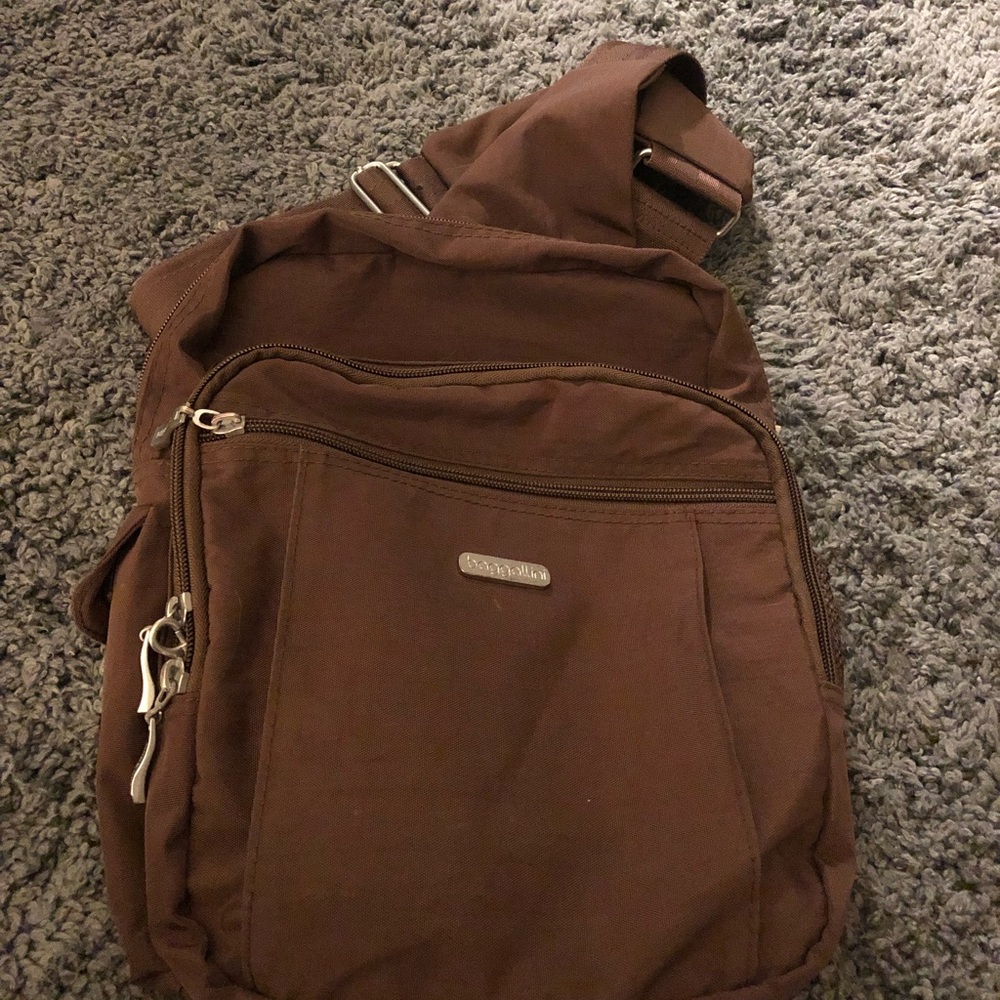 Crossbody bag by Baggallini